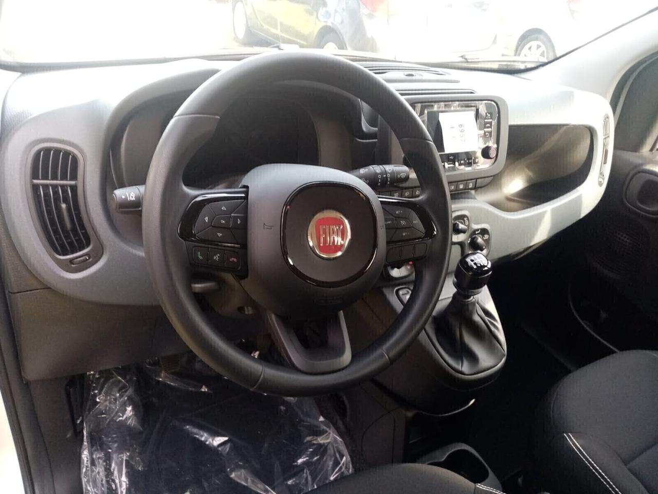 NOLEGGIO FIAT PANDA 1.0 FIREFLY SS HYBRID PANDINA