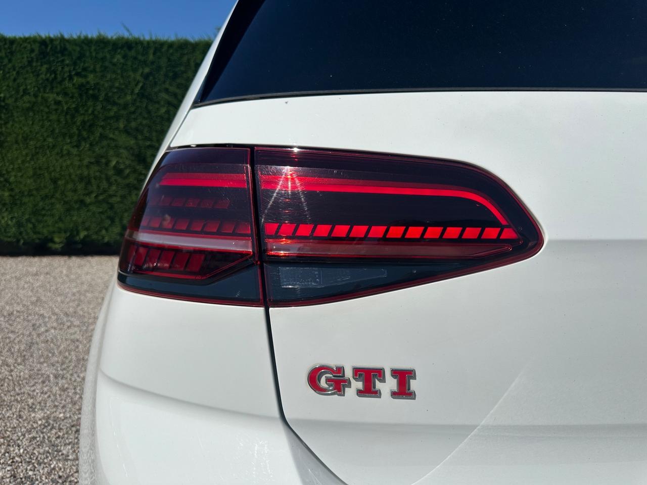 Volkswagen Golf GTI Performance 2.0 245 CV TSI DSG 3p. BMT
