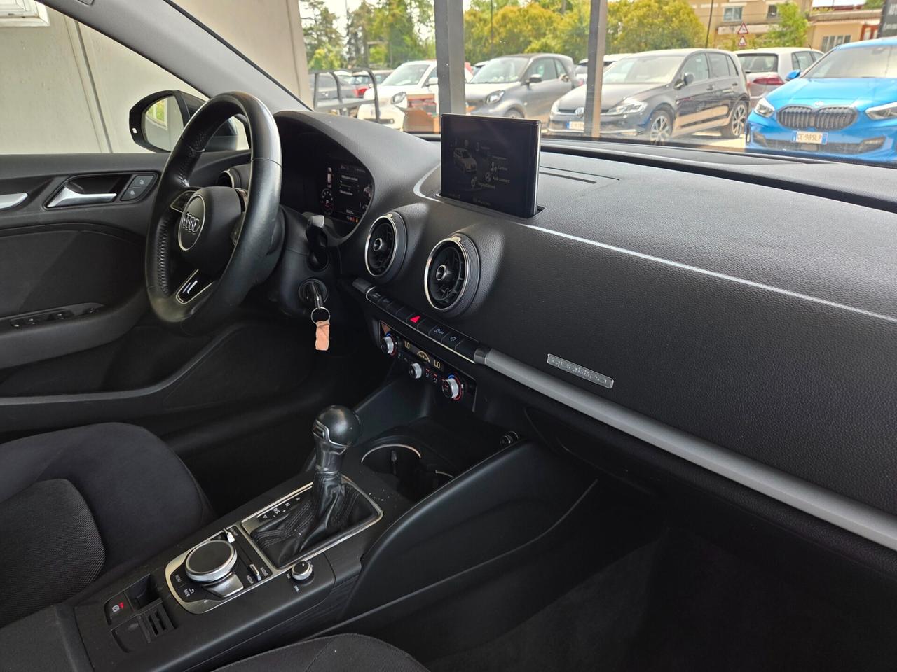 Audi A3 SPB 40 TFSI STRONIC SLINE