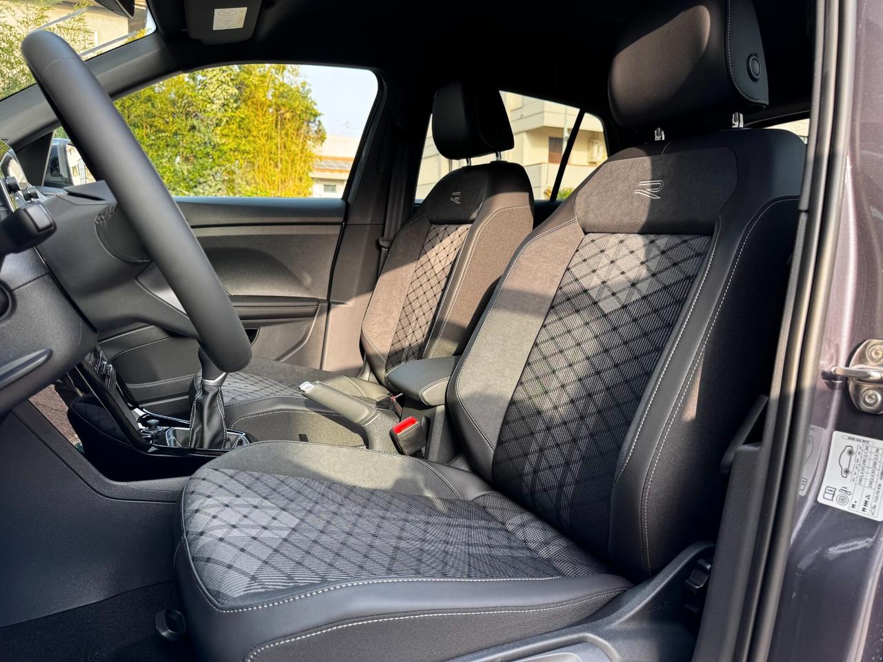 Volkswagen T-Cross 1.0 TSI 115 CV R-Line Plus