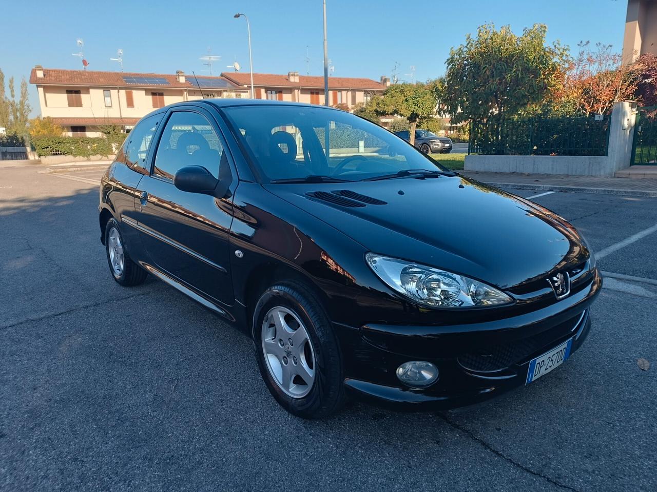 Peugeot 206 1.4 benzina garanzia