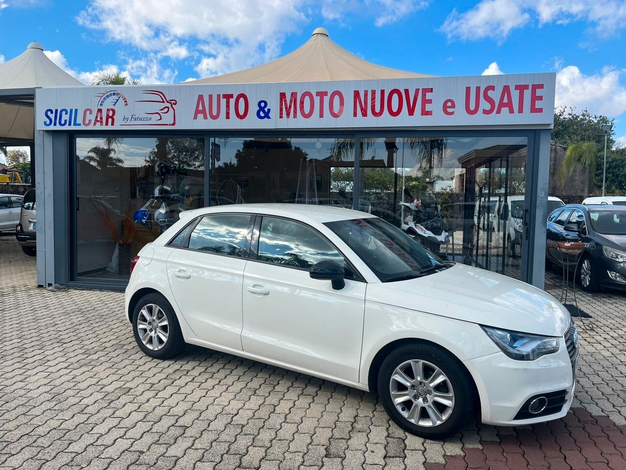 Audi A1 SPB 1.6 TDI Admired, adatta per neo patentati.