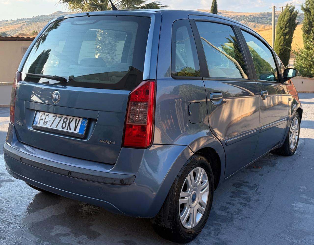 Fiat Idea 1.9 Multijet Emotion