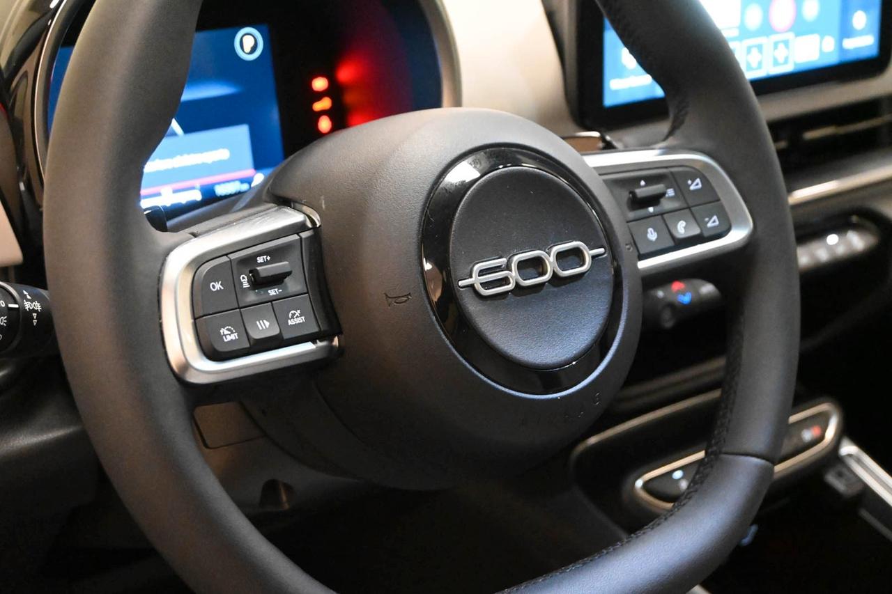 FIAT 600 (2023-->) 600 Hybrid 100 CV DCT MHEV