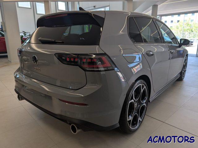 VOLKSWAGEN Golf GTI 2.0 TSI DSG GTI