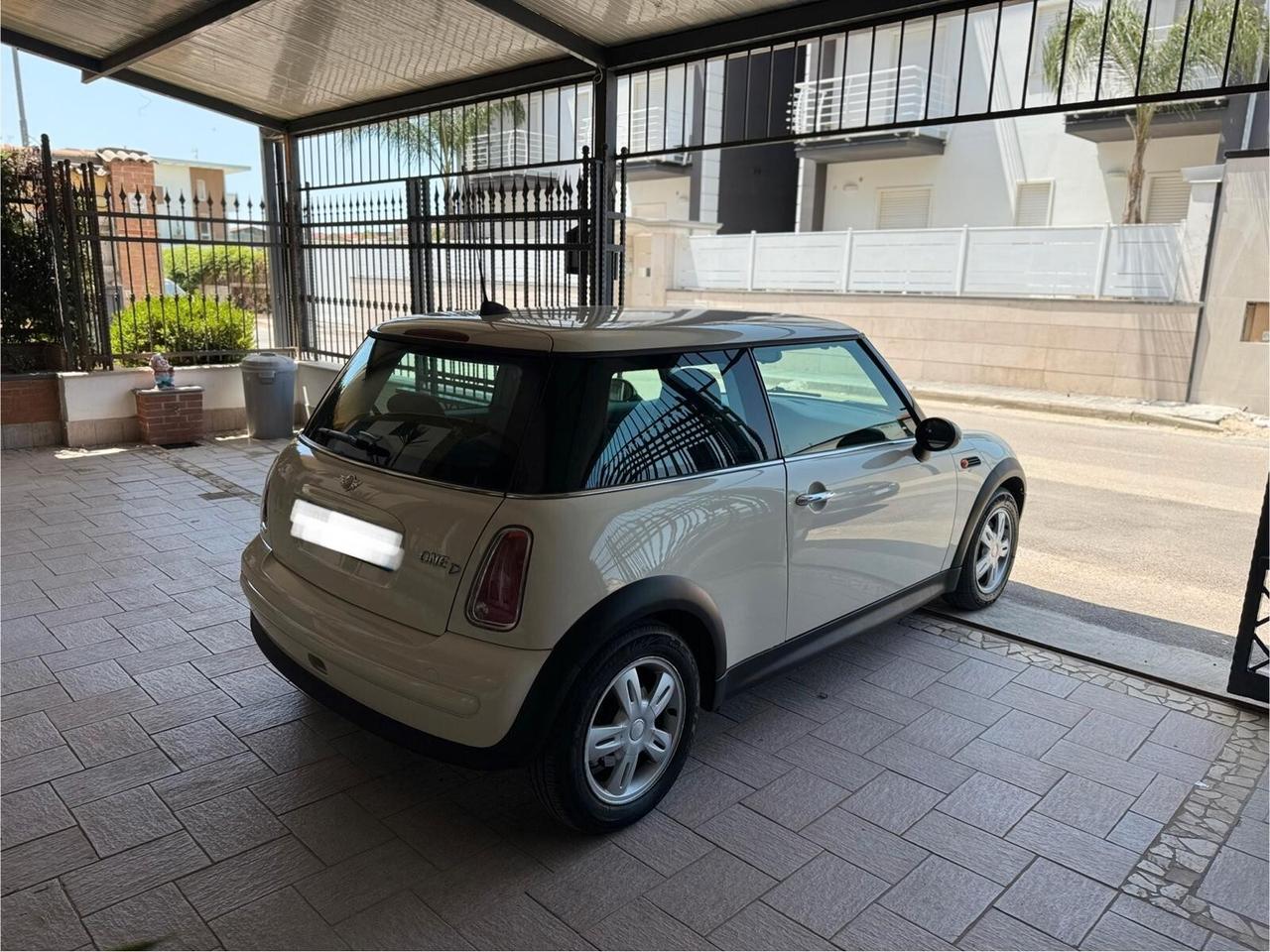 Mini Mini 1.4 tdi One D Park Lane neopatentati