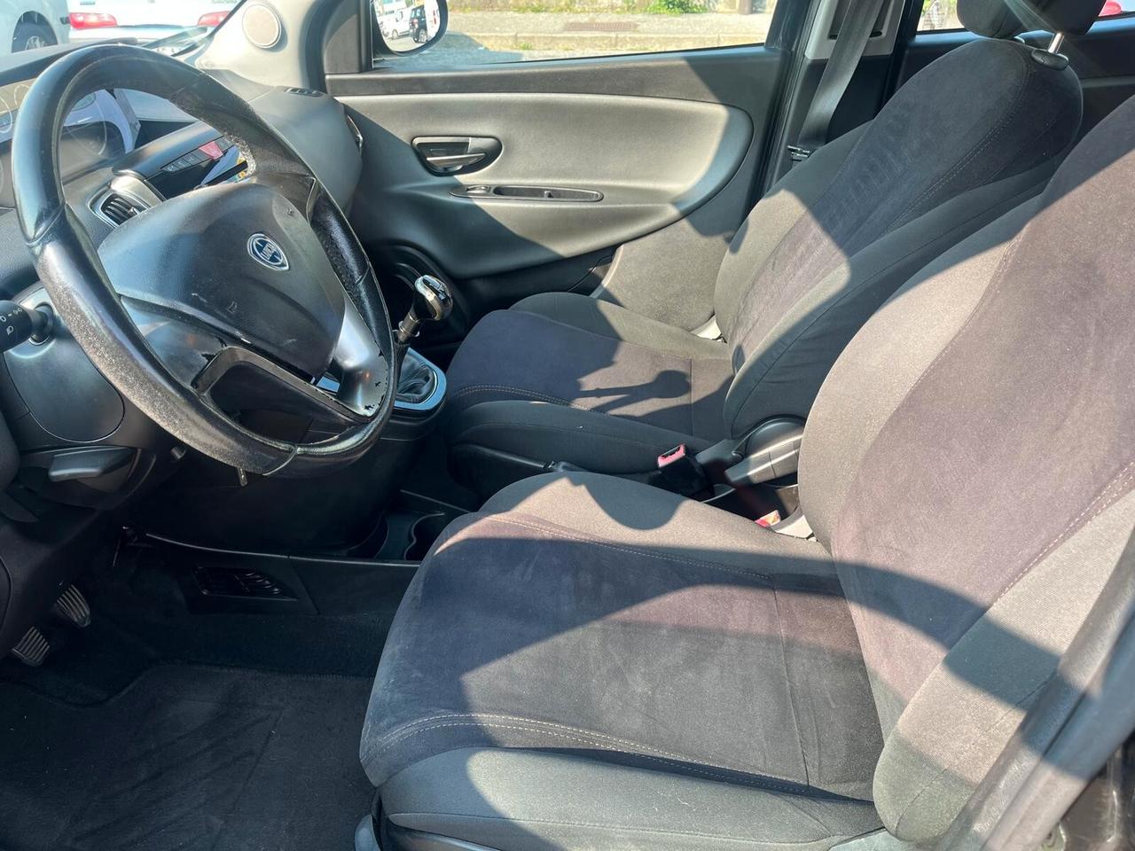 Lancia Ypsilon 1.3 MJT 16V 95 CV 5 porte S&S