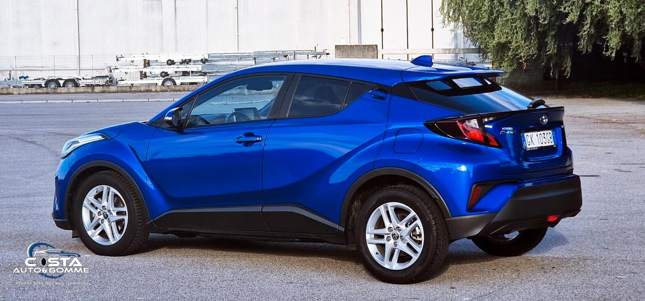 Toyota C-HR 1.8 Hybrid E-CVT Active