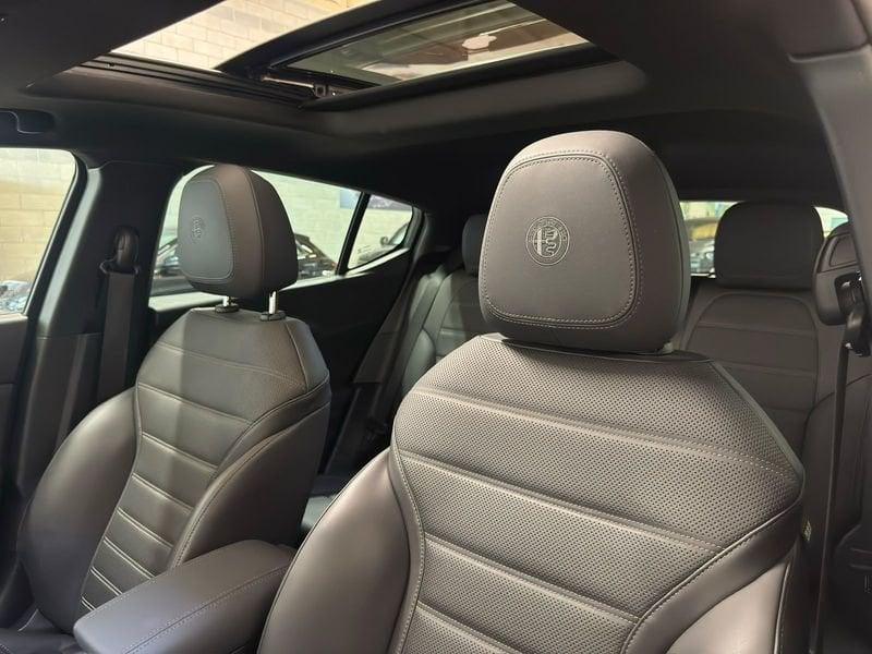 Alfa Romeo Tonale 1.3 280cv Plug in AT6 Speciale Q4 Tetto Apribile