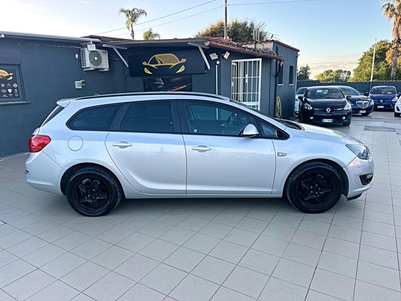 Opel Astra 1.4 Turbo 140CV Sports Tourer GPL Tech Elective