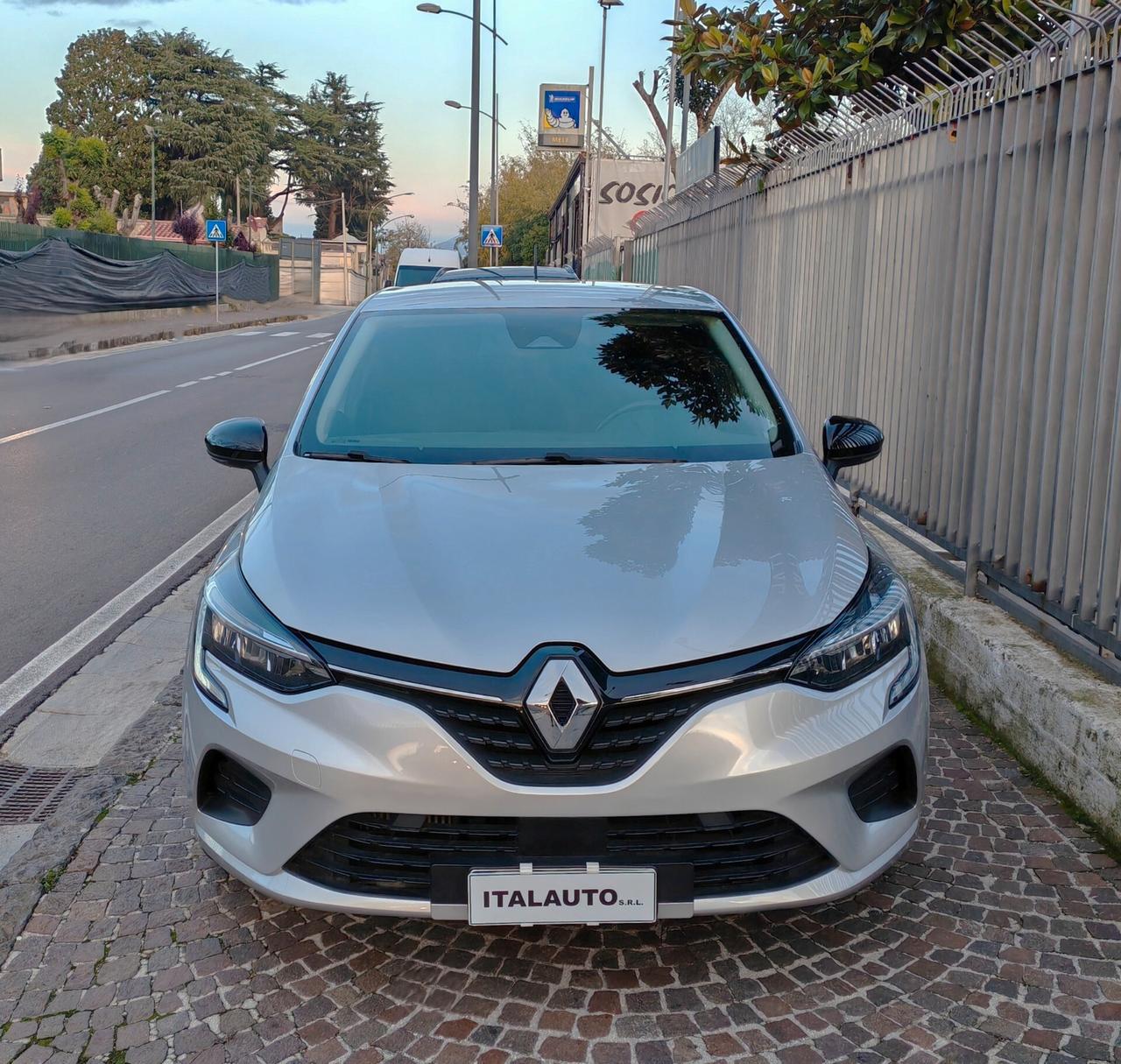Renault Clio TCe 90 CV 5 porte Equilibre