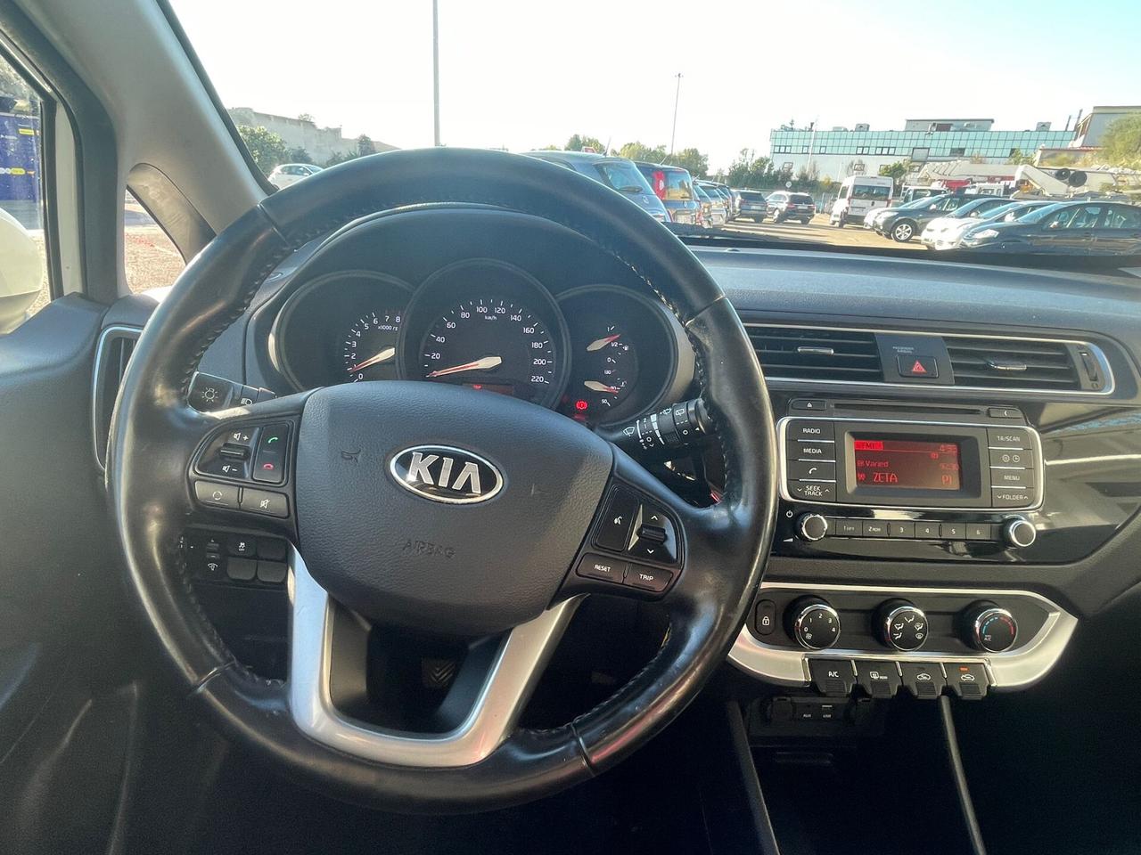 Kia Rio 1.2 CVVT 5p. Cool