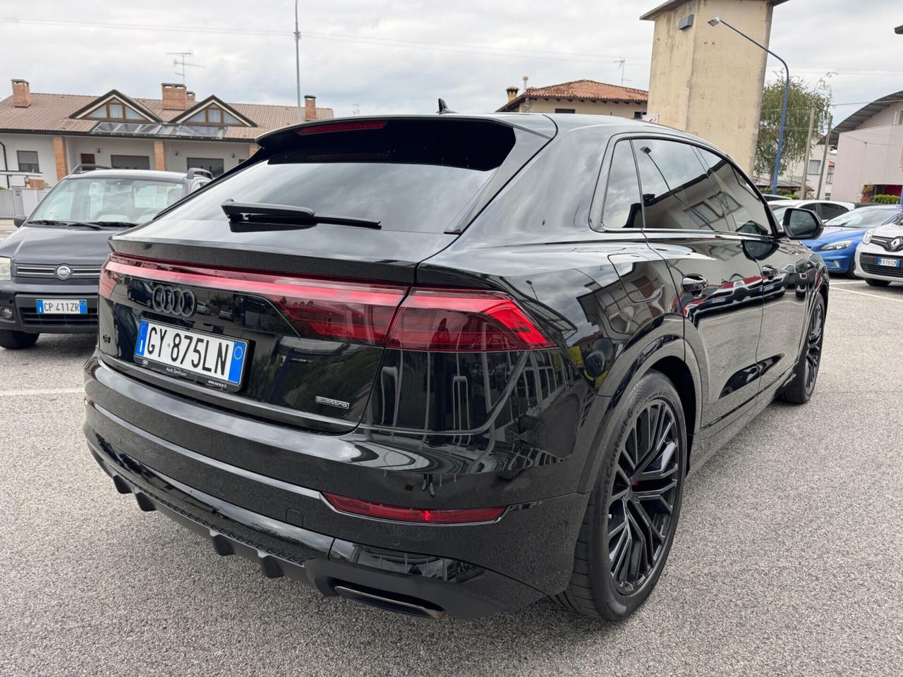Audi Q8 SUV TDI quattro 210 kW tiptronic S line edition