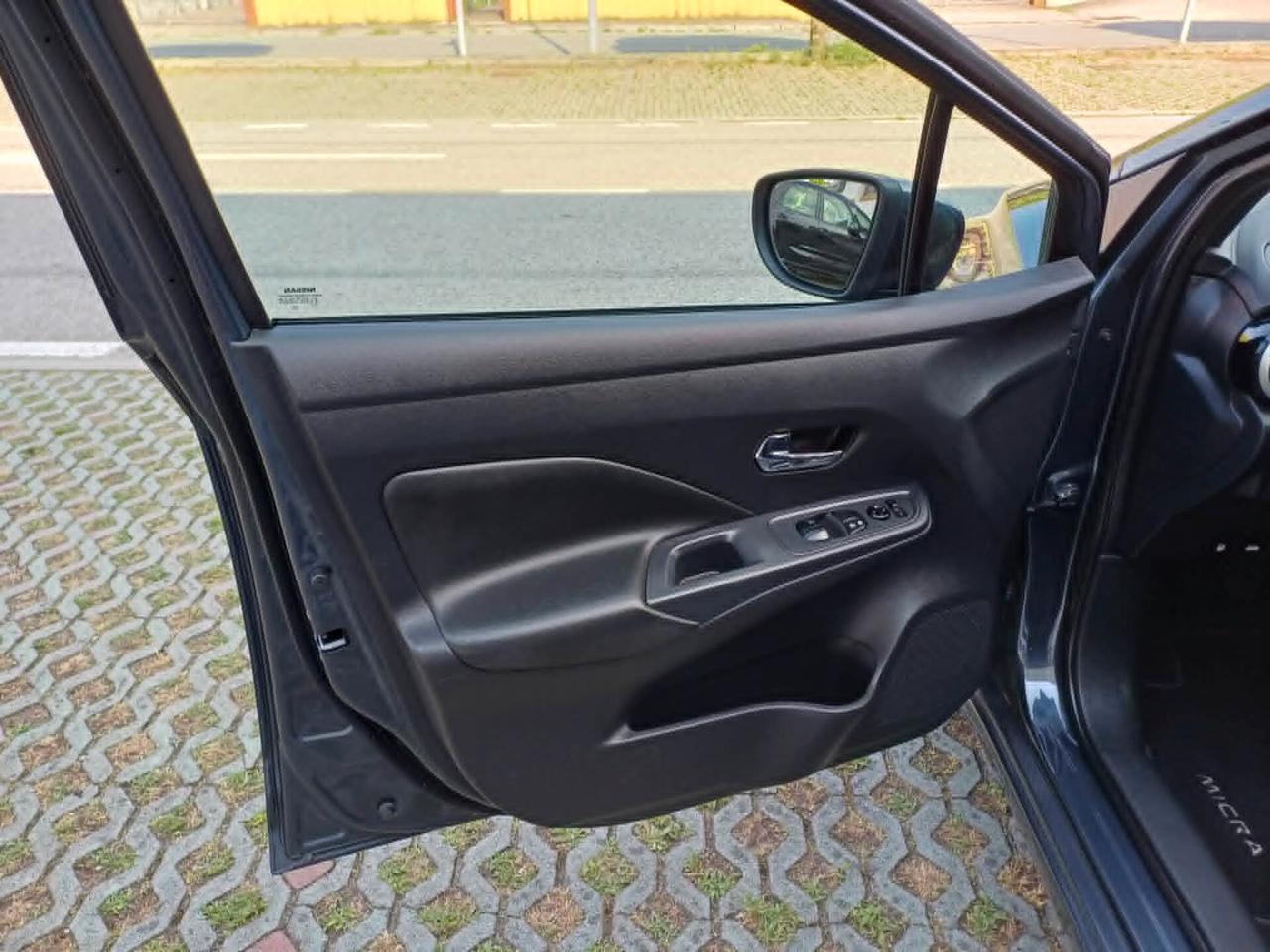 Nissan Micra IG-T 92 5 porte Tekna