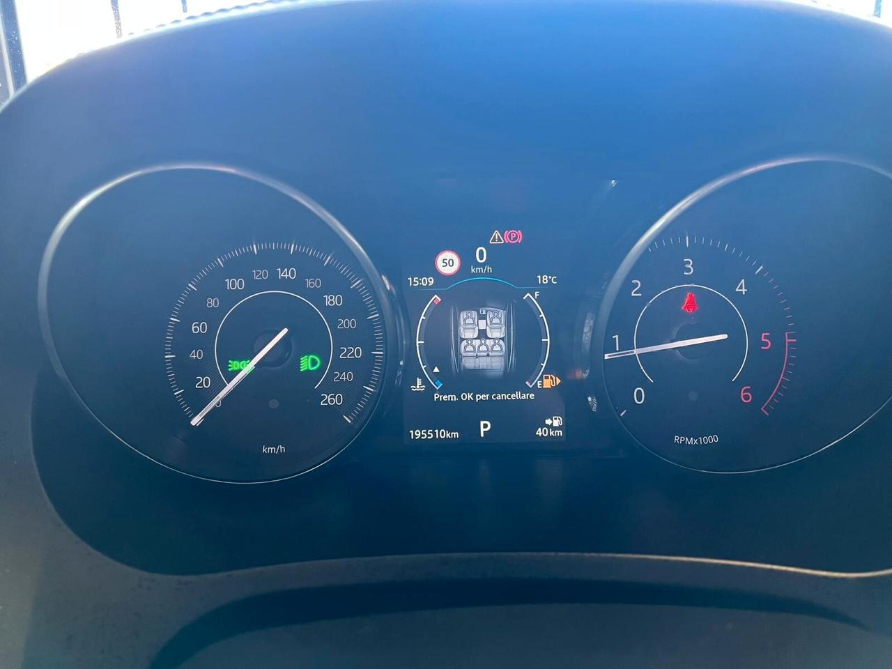 Jaguar E-Pace 2.0D 180 CV AWD S