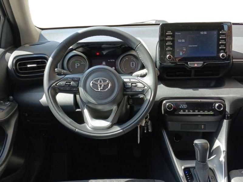 Toyota Yaris Hybrid Trend MY22