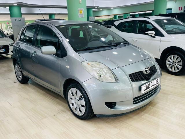 Toyota Yaris 1.3 5p. Sol Clima