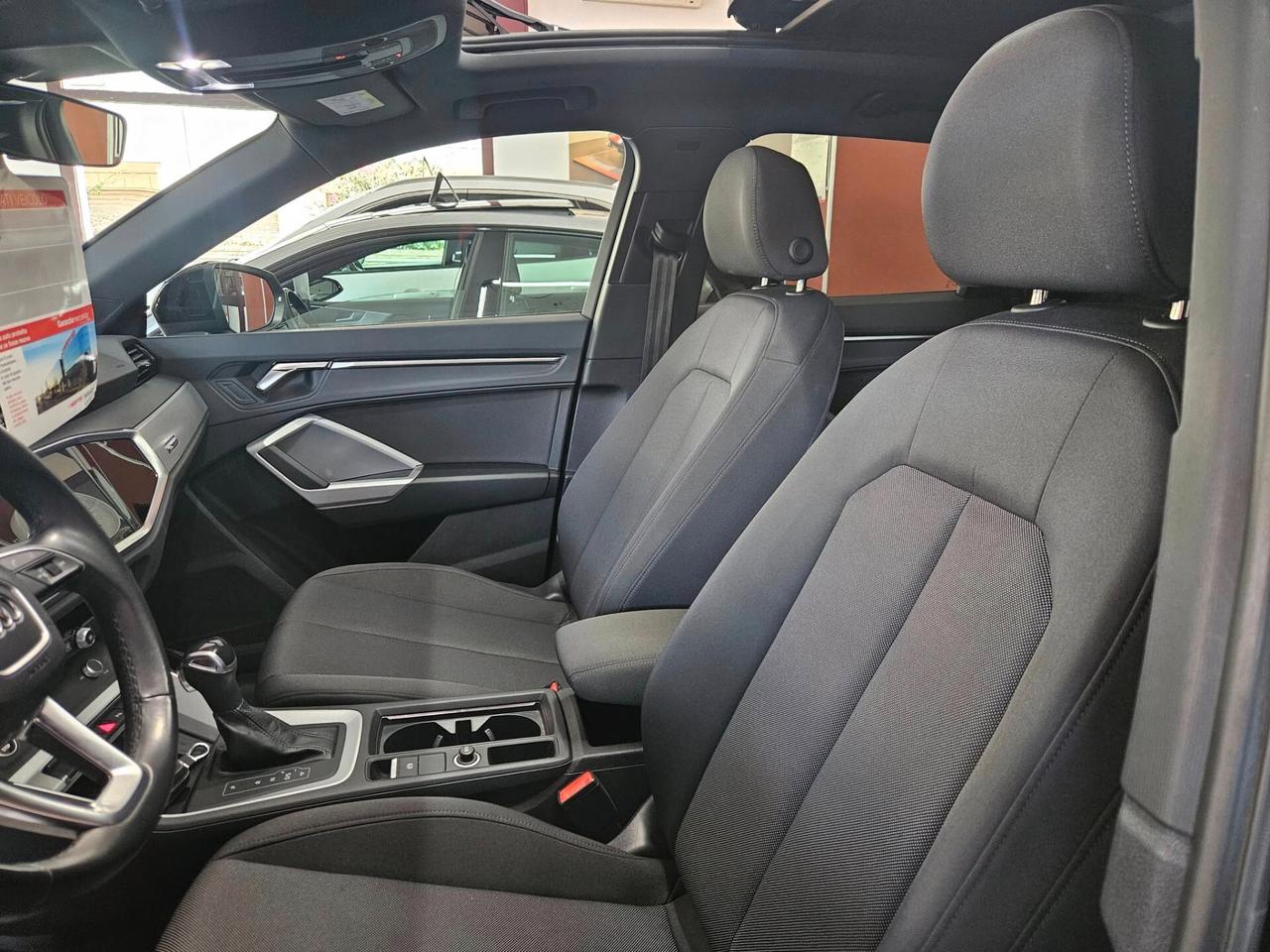 Audi Q3 35 TDI Business Advanced