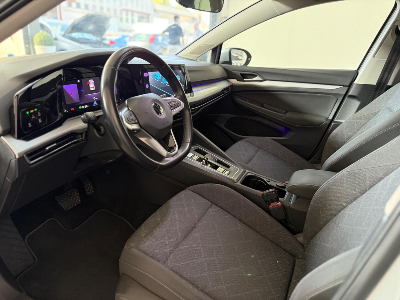 Volkswagen Golf 2.0 TDI DSG
