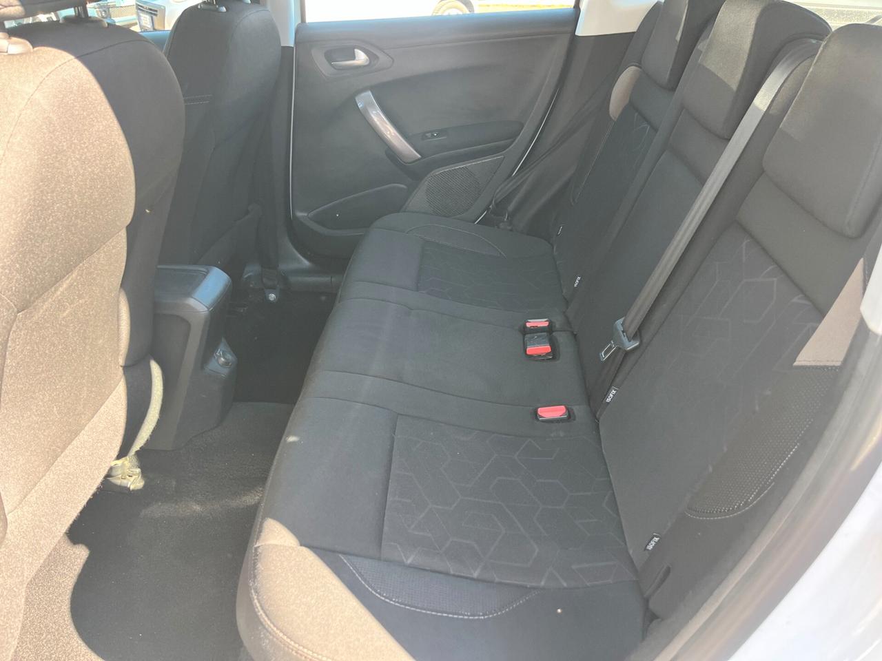 Peugeot 2008 PureTech 82 Active