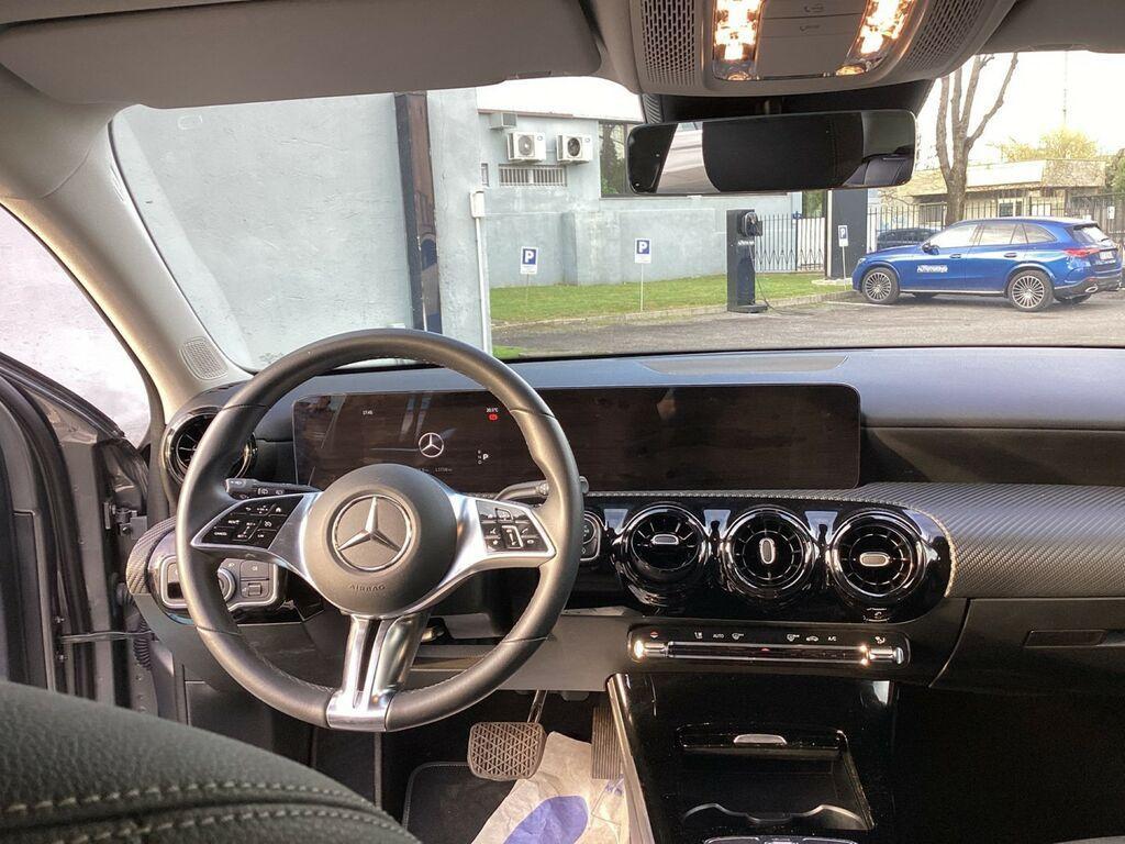 Mercedes Classe A 180 180 D Advanced 8G-DCT