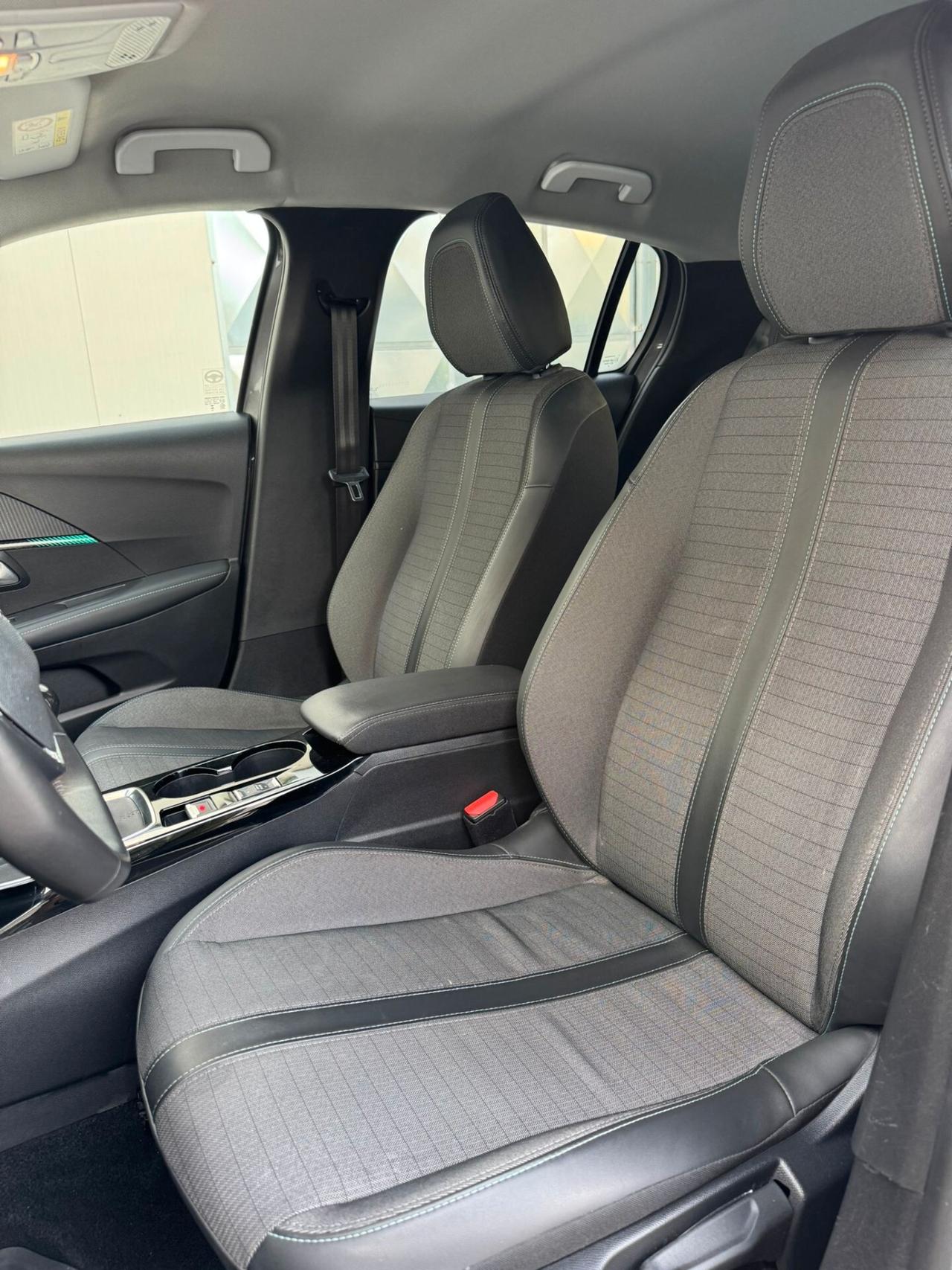 PEUGEOT 208 BlueHDi 100CV 2023!!! ALLURE!!!