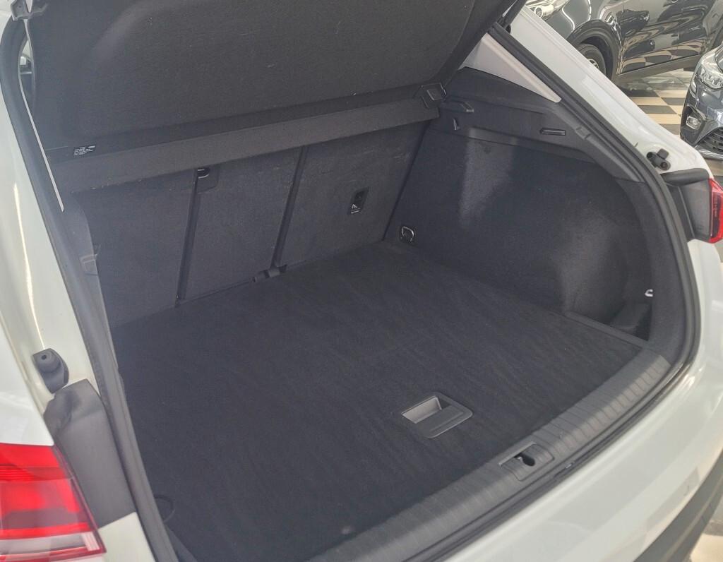 Audi Q3 35 TDI S tronic Business Advanced