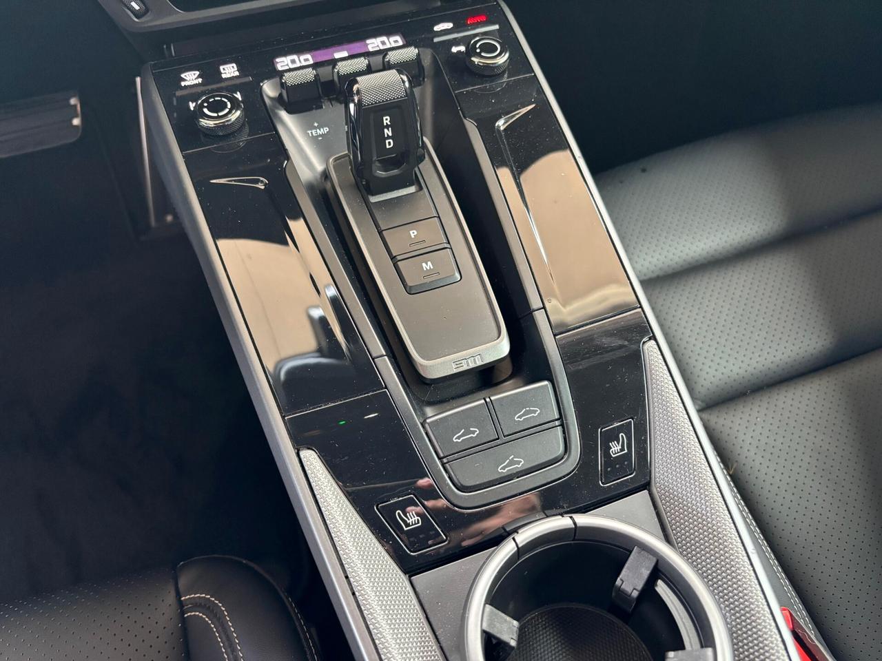 Porsche 911 Carrera