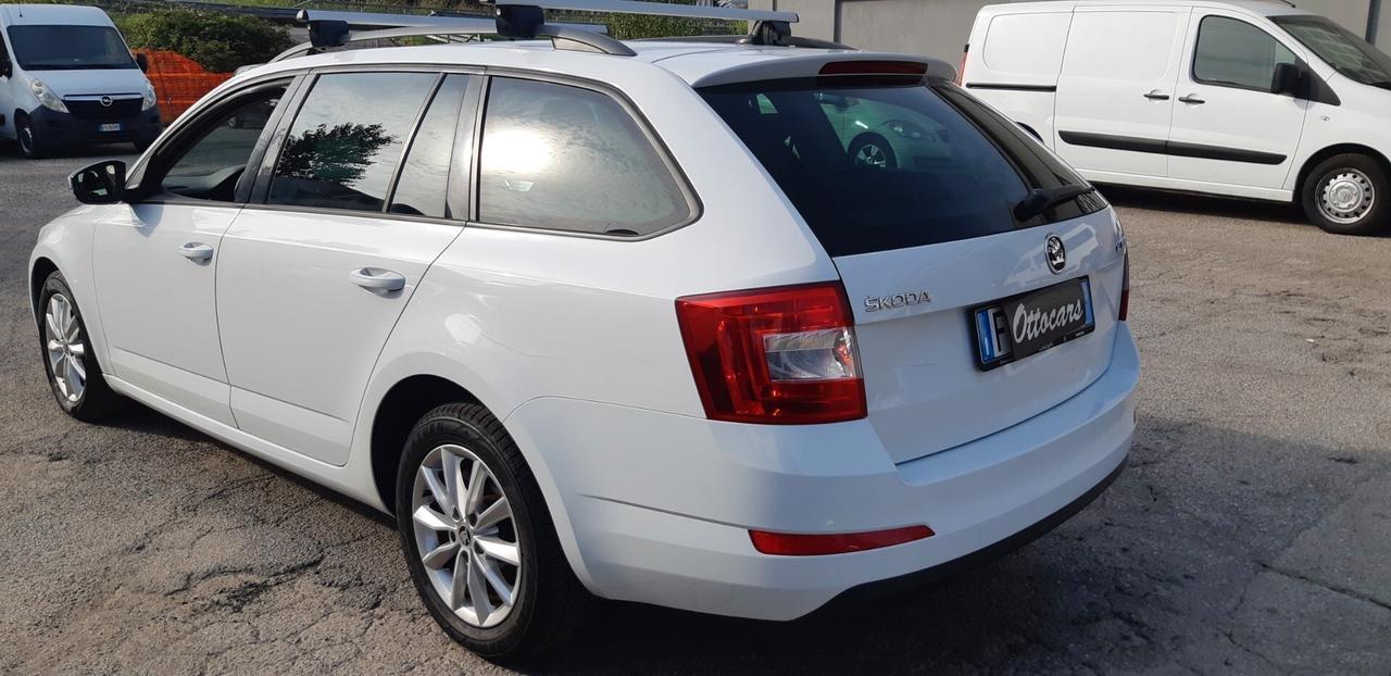 Skoda Octavia 1.6 TDI CR 110 CV DSG Wagon Executive