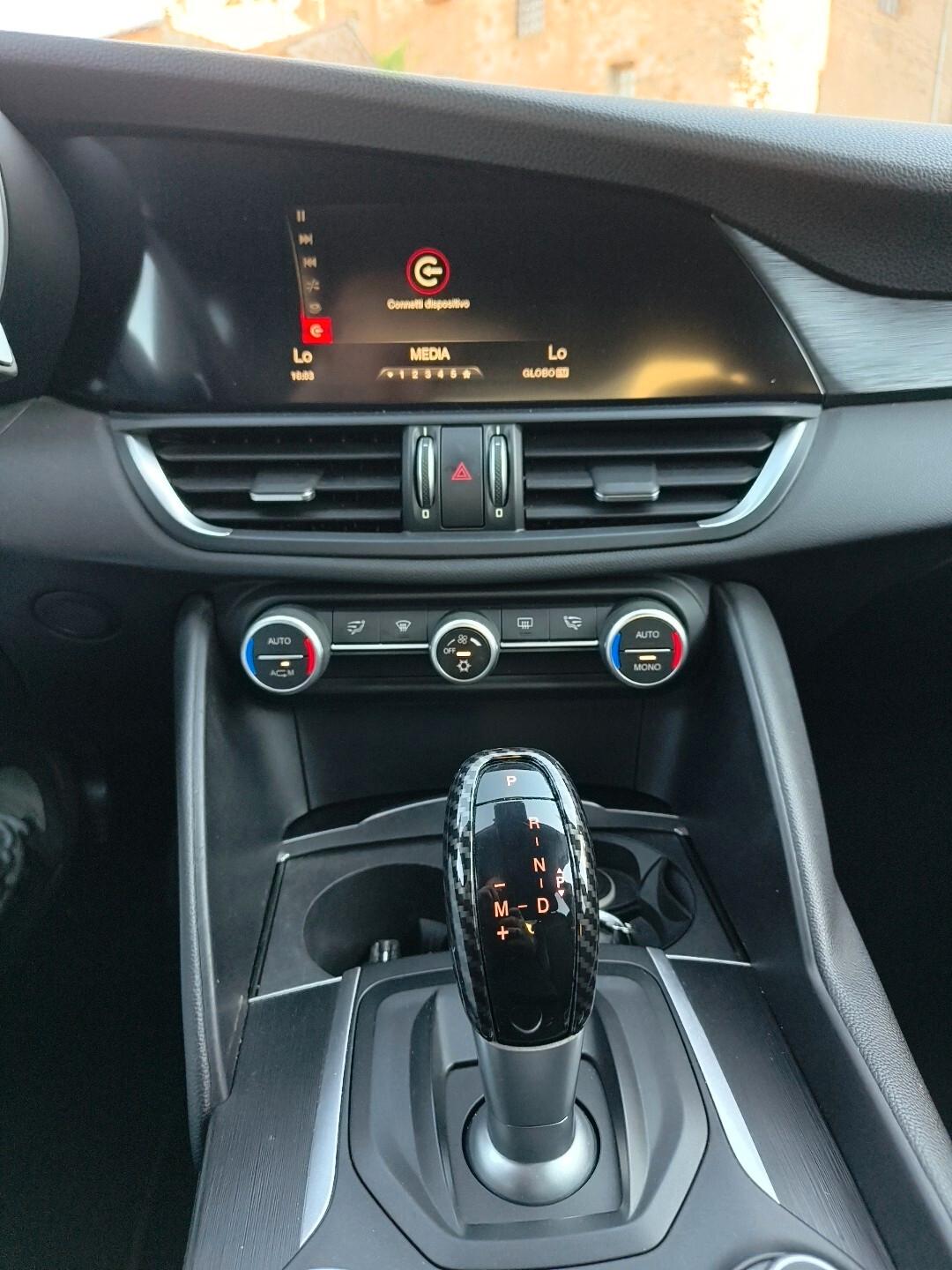 Alfa Romeo Giulia 2.2 diesel 180 CV Super