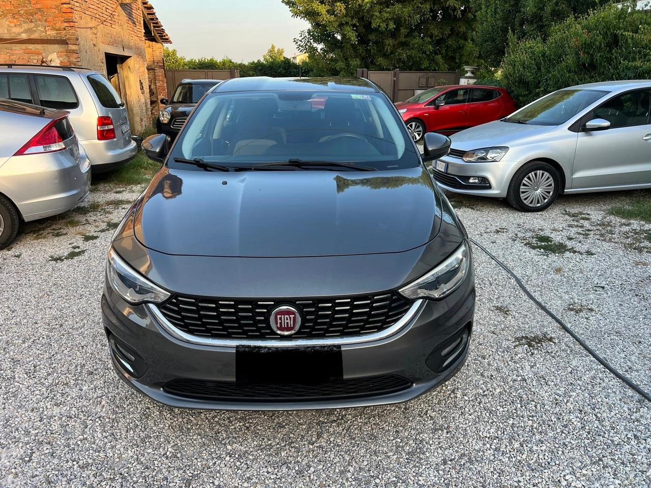 Fiat Tipo 1.4 4 porte Lounge