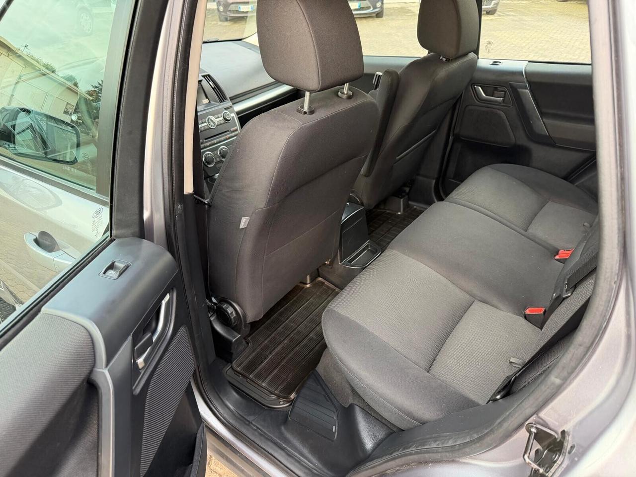 Land Rover Freelander 2.2 TD4 S.W. SE