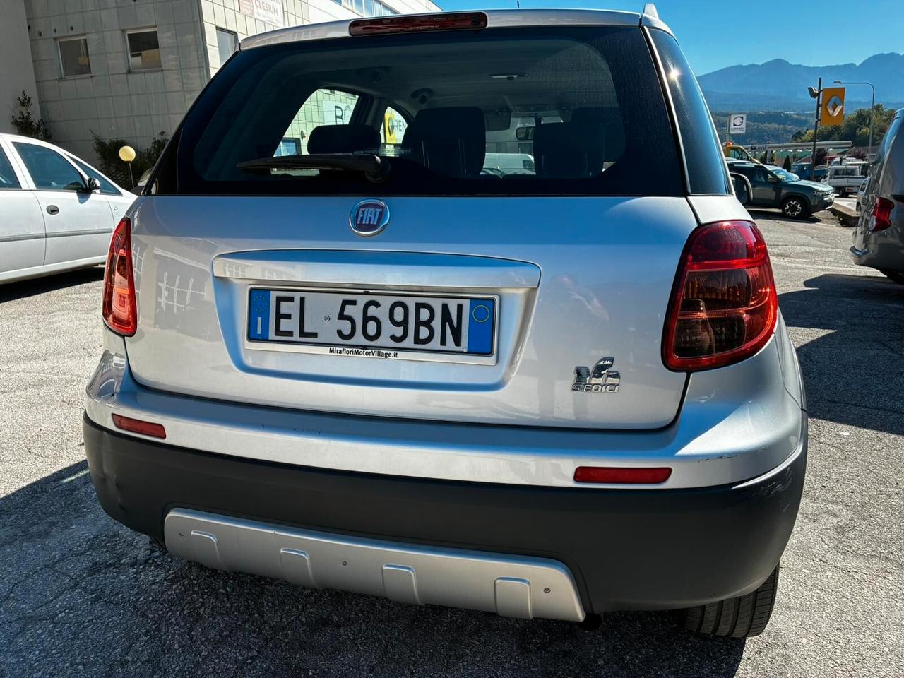 FIAT SEDICI 4x4 2.0MJT 135CV EURO5 6M - NEOPATENTATI