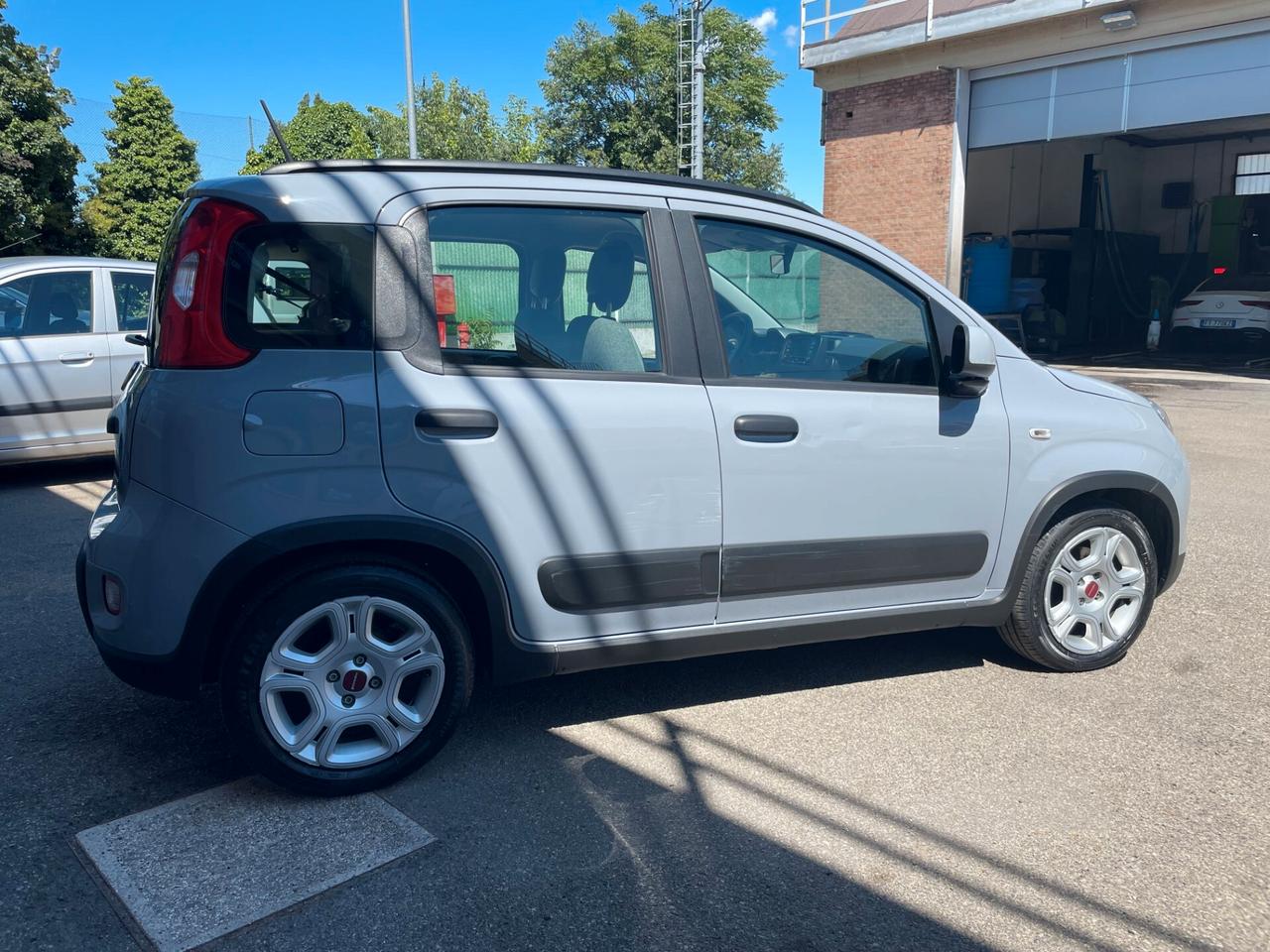 Fiat Panda Benzina/HYBRID 2022 - UNIPROPRIETARIO - 16.000 KM REALI