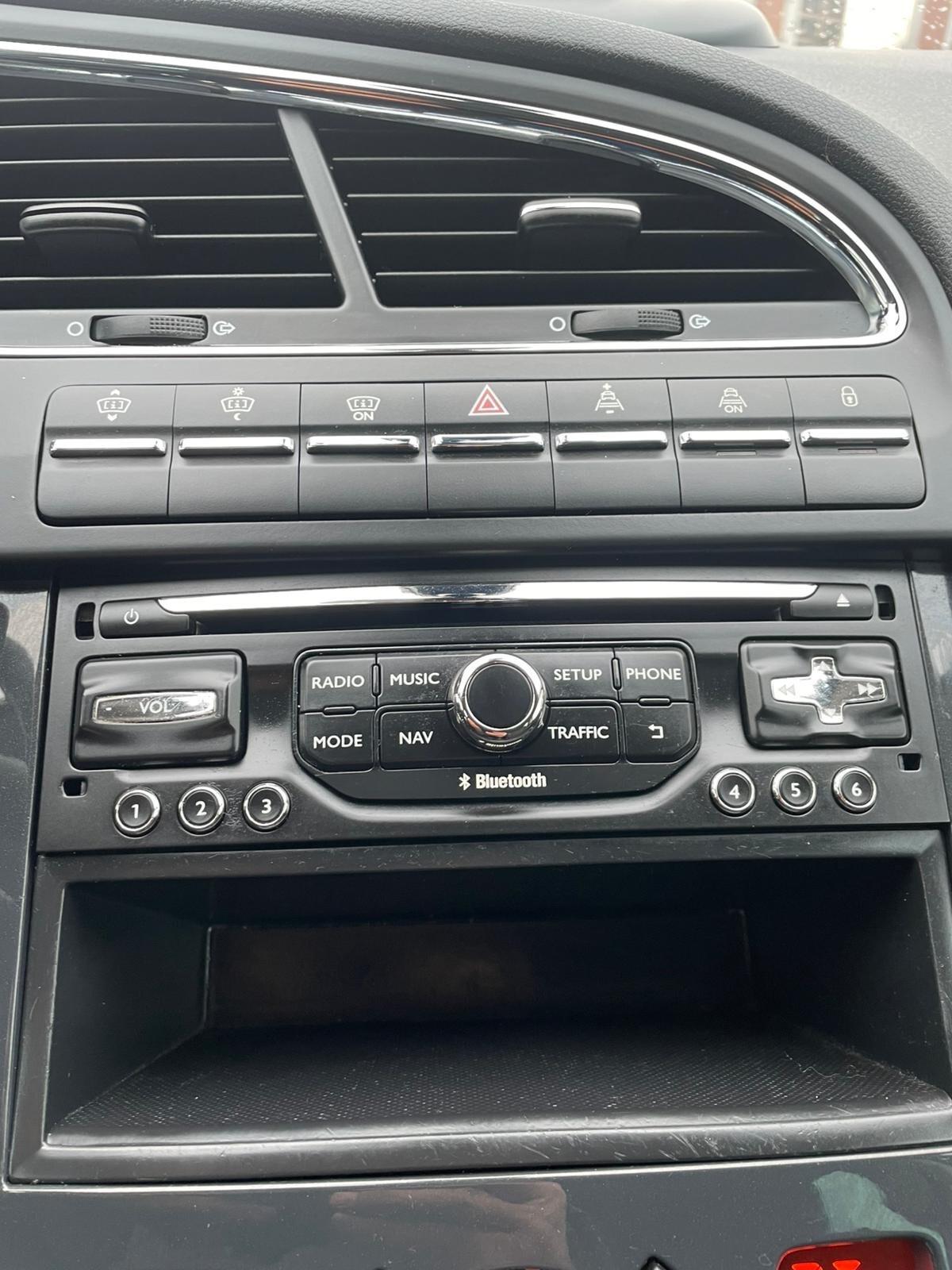 Peugeot 5008 1.6 HDi 7 POSTI Allure 12 MESI GARANZIA