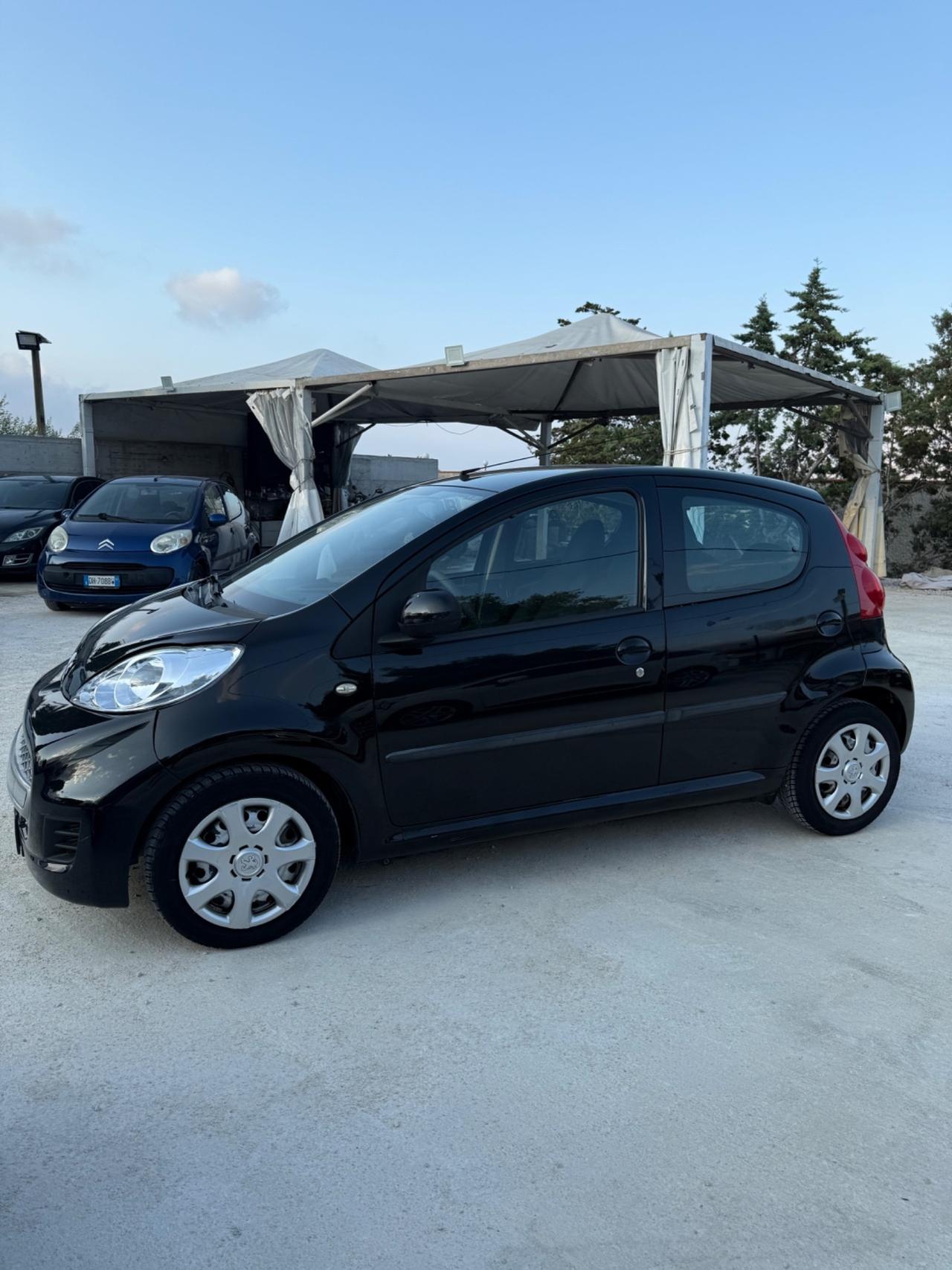 Peugeot 107 1.0 68CV 5p. Allure