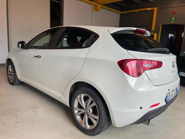 ALFA ROMEO Giulietta 1.6 JTDm-2 105 CV Distinctive*OK GUIDA NEO P*
