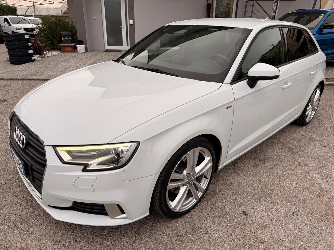 Audi A3 SPB 1.6 TDI 116 CV S-Line