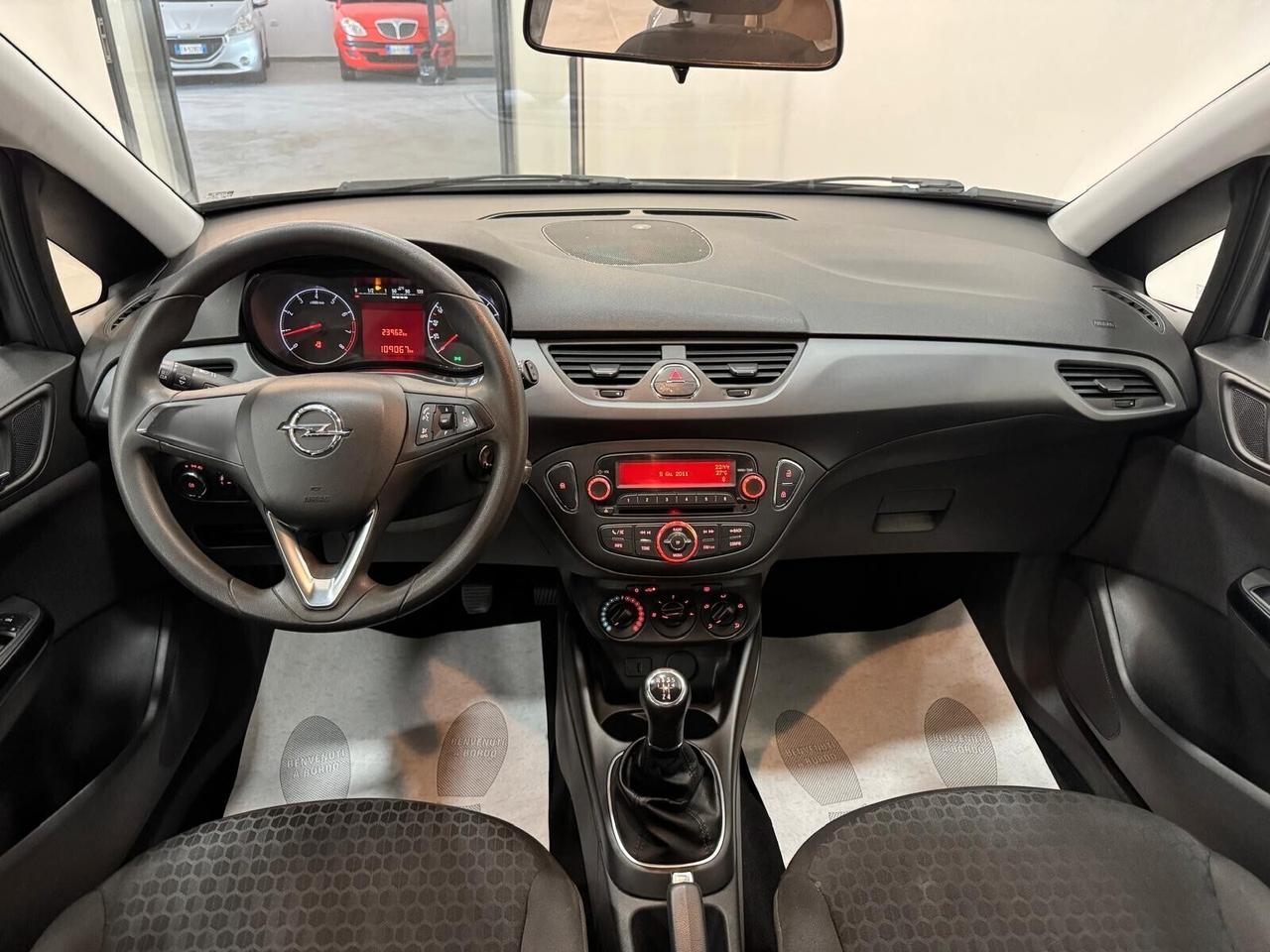 Opel Corsa 1.2 5 porte n-Joy