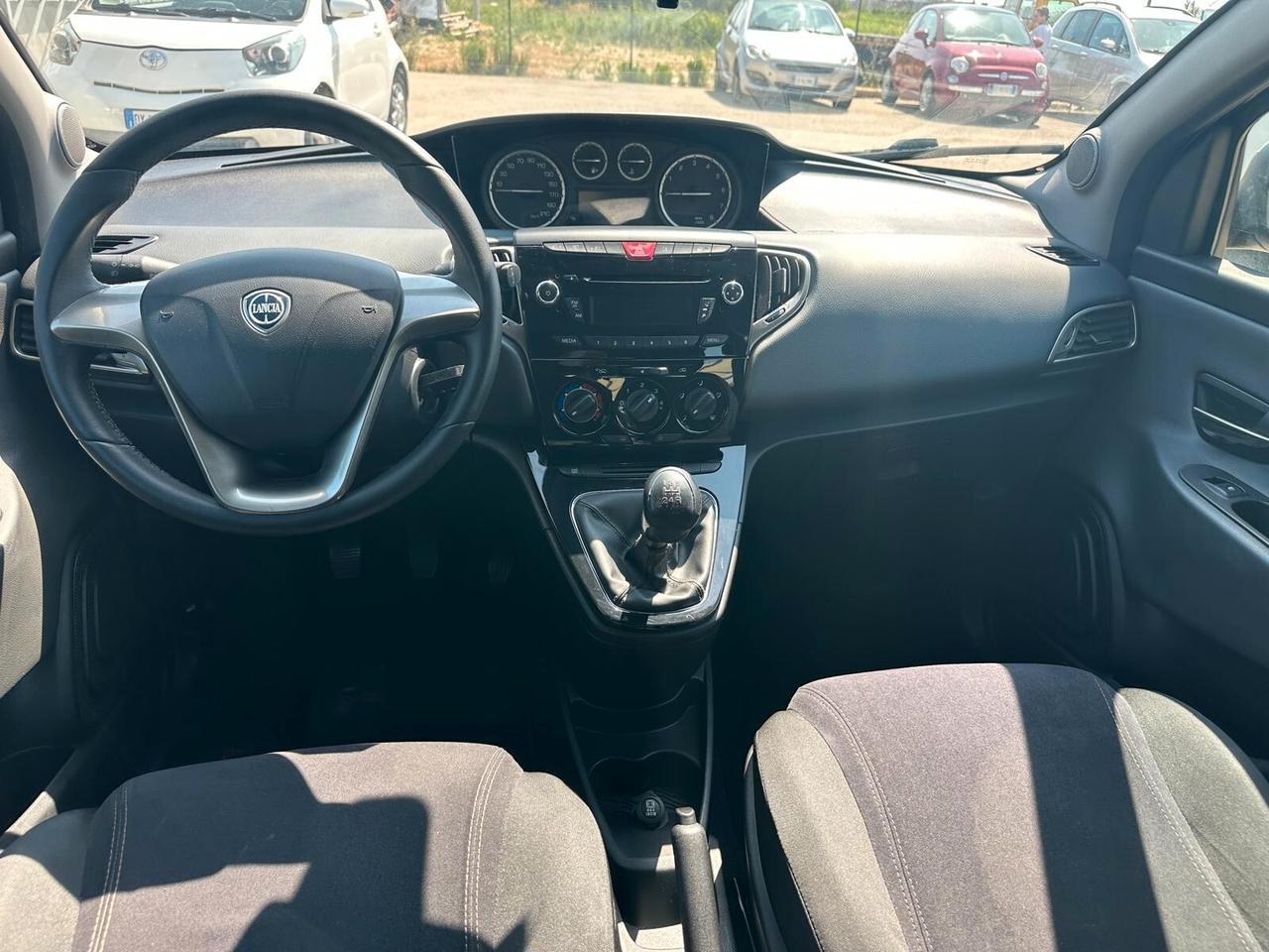 Lancia Ypsilon 1.2 Benzina