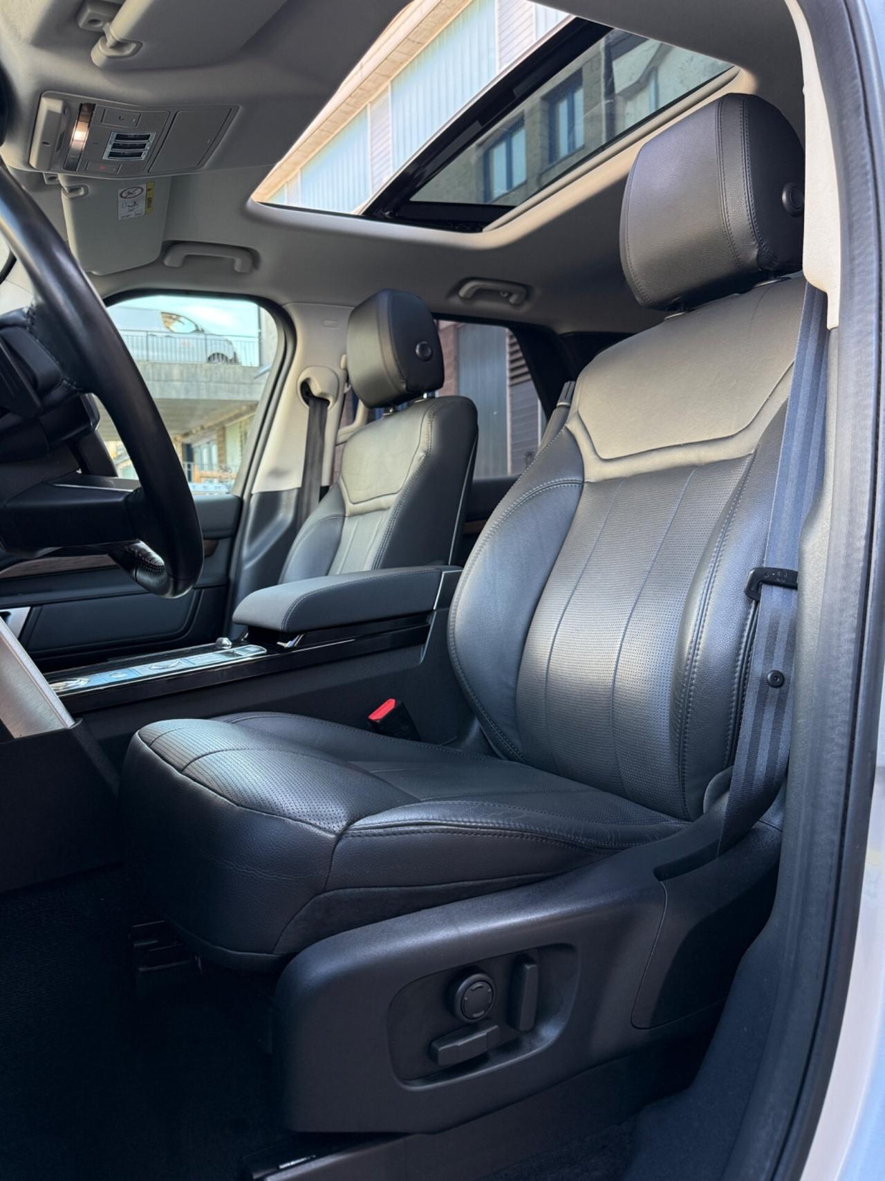 Land Rover Discovery 2.0 SD4 240 CV HSE 7 POSTI