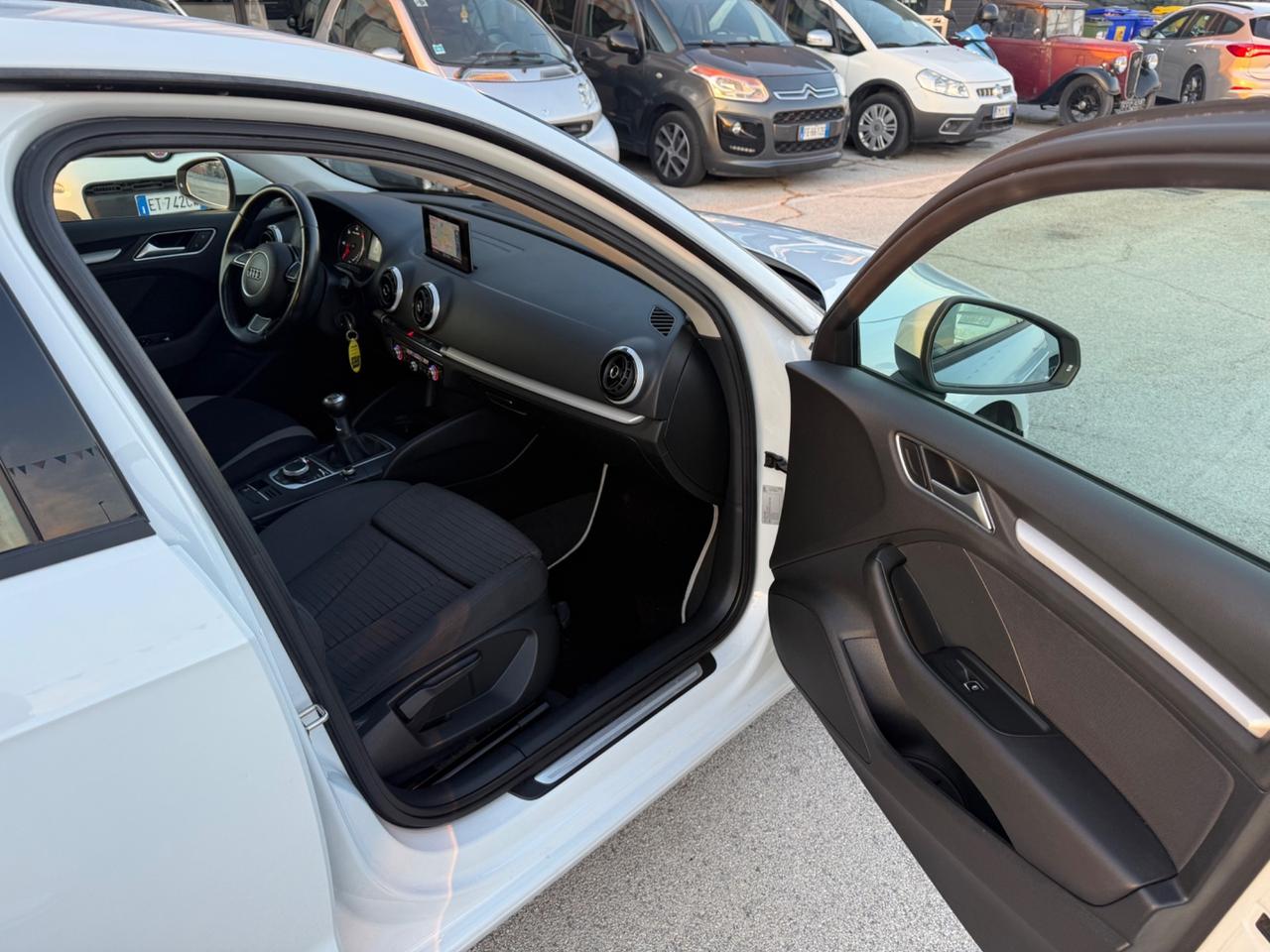 Audi A3 1.6 TDI clean diesel Ambition