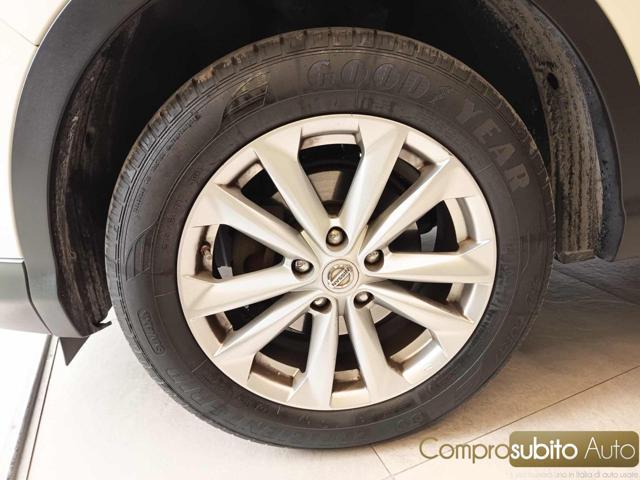 NISSAN Qashqai 1.2 DIG-T Visia