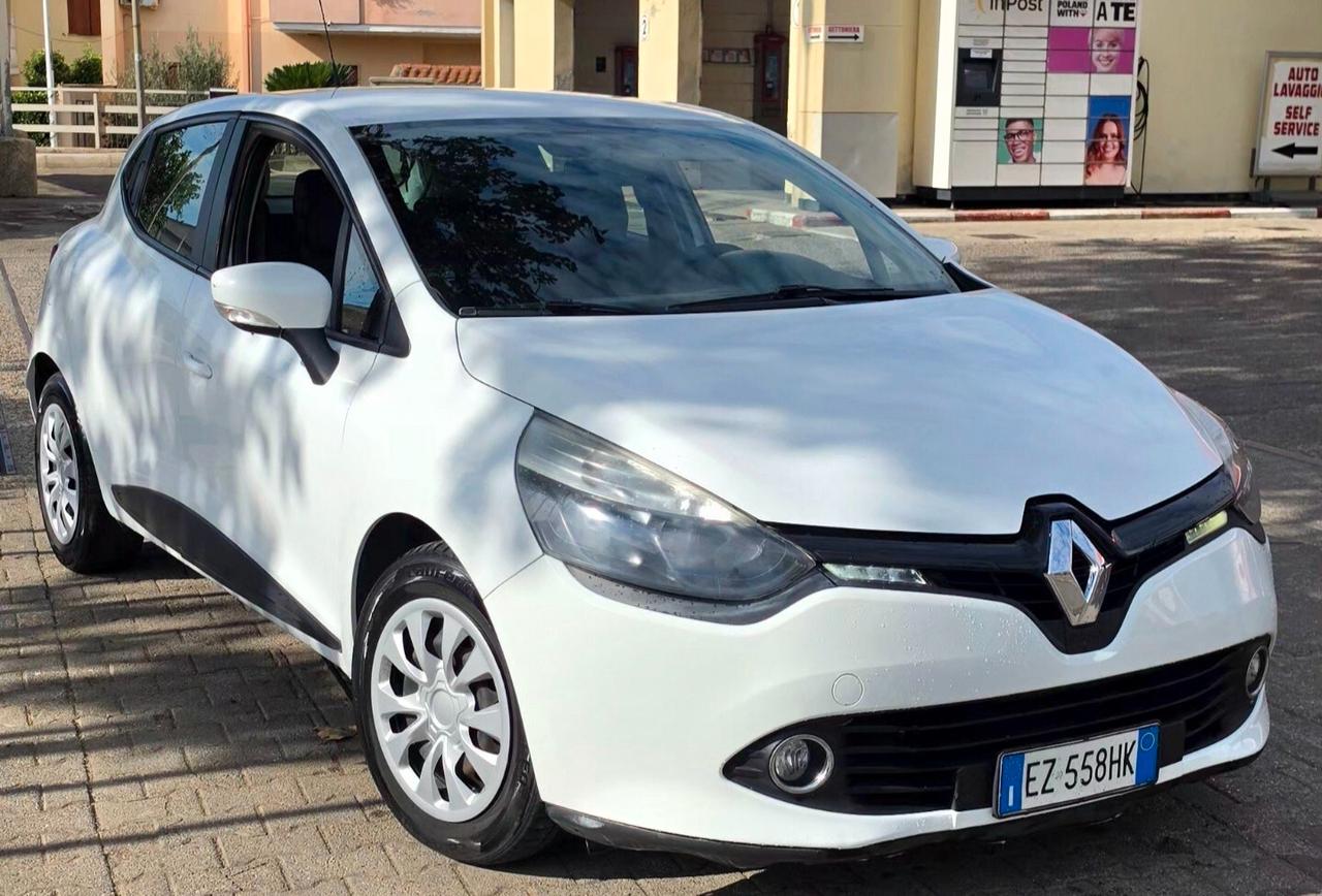 Renault Clio 1.5 dCi 8V 75CV 5 porte Autoscuola