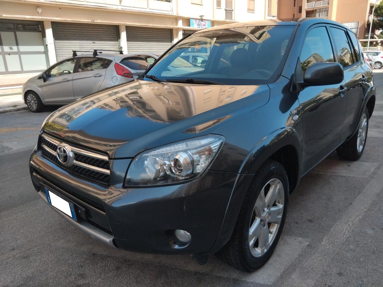 Toyota RAV 4 RAV4 2.2 D-4D 177 CV Luxury