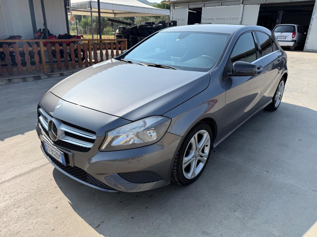 Mercedes-benz A 180 A 200 CDI Automatic Sport