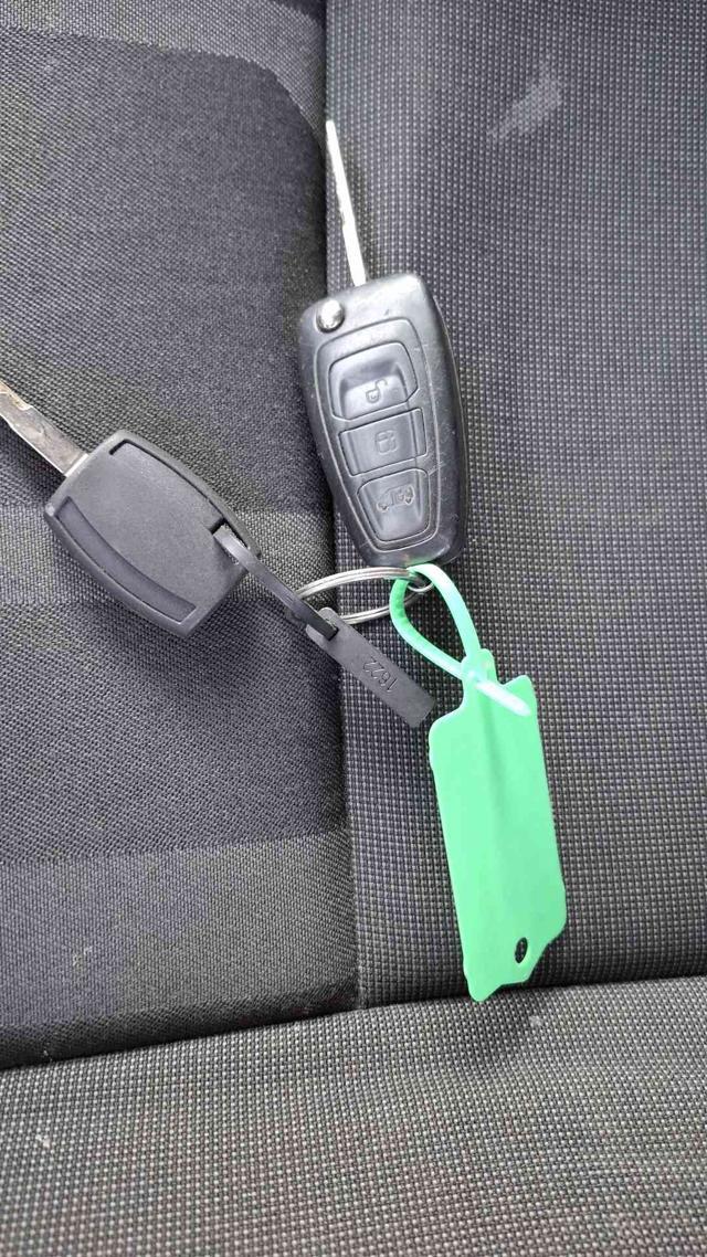 FORD connect 1.5TDCI UNICO PROPRIETARIO