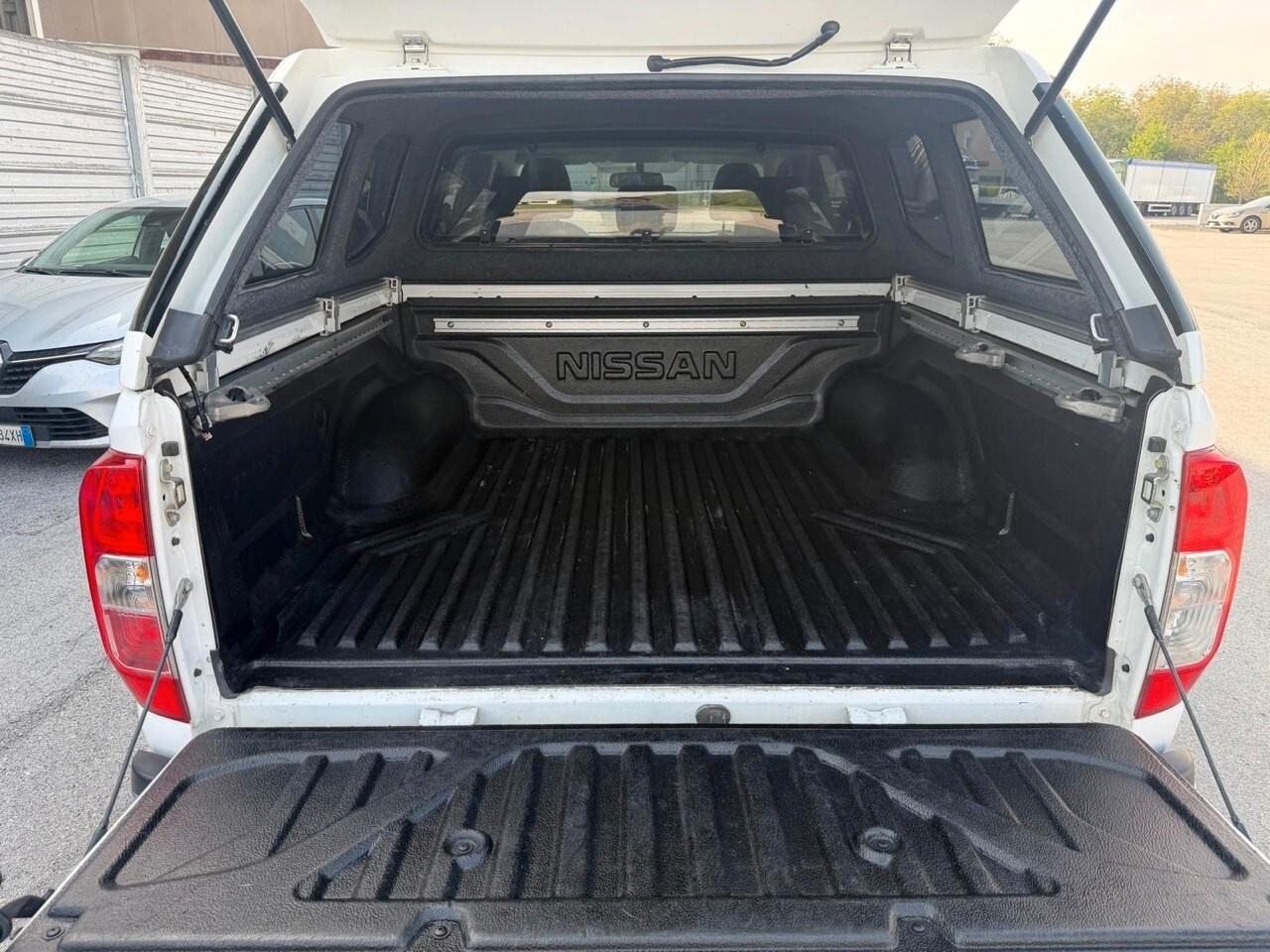 Nissan Navara 2.3 dCi 4WD Double Cab N-Connecta