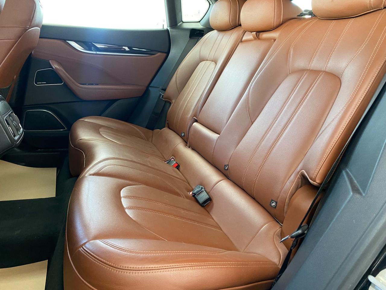 Maserati Levante V6 250cv AWD Gransport+HARMAN/LED2019