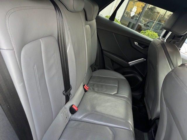 AUDI Q2 1.4 TFSI COD S tronic S-LINE